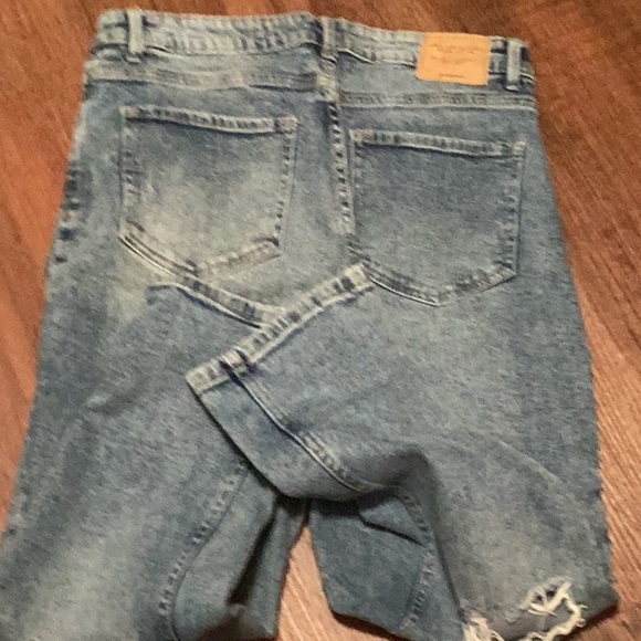 the Original Mom Slim JEANS by Stradivarius size 12 - Picture 3 of 4